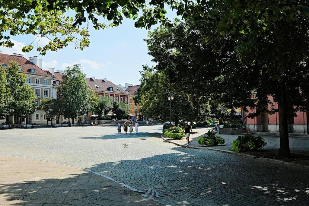 Urbannestgroup - Old Town - Stare - Freta 50 Warszawa